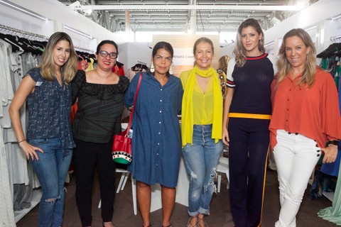 Mariana Freire, Silvia Rogar, Daniela Falcão, Donata Meirelles, Carina Soares e Renata Campos 