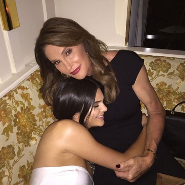 Caitlyn Jenner com a filha Kendall (Foto: Reprodução/Instagram)