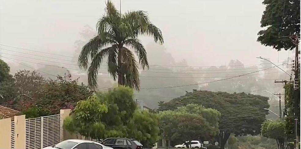 Neblina marcou a paisagem em Ponta Porã (MS), sul do estado — Foto: Martin Andrada/Arquivo pessoal