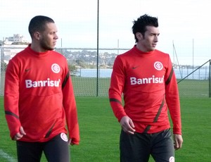 Diego Forlán faz treino físico na Sogipa