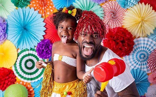 Thiago Thomé faz ensaio de Carnaval com Antônia e revela veia artística da filha: "propôs até as poses"