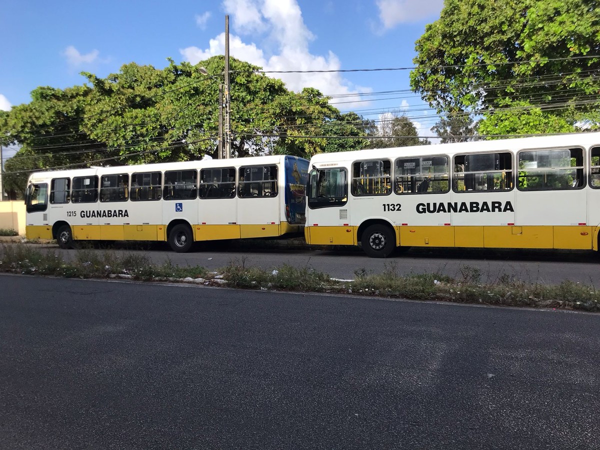 Dois ônibus da mesma empresa são assaltados com diferença de 10 minutos em  Natal | Rio Grande do Norte | G1