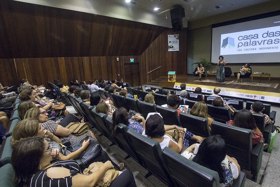 Encontro com palestras e lançamentos de livros acontece na Escola de Governo, em Natal (Foto: Casa das Palavras/Divulgação)
