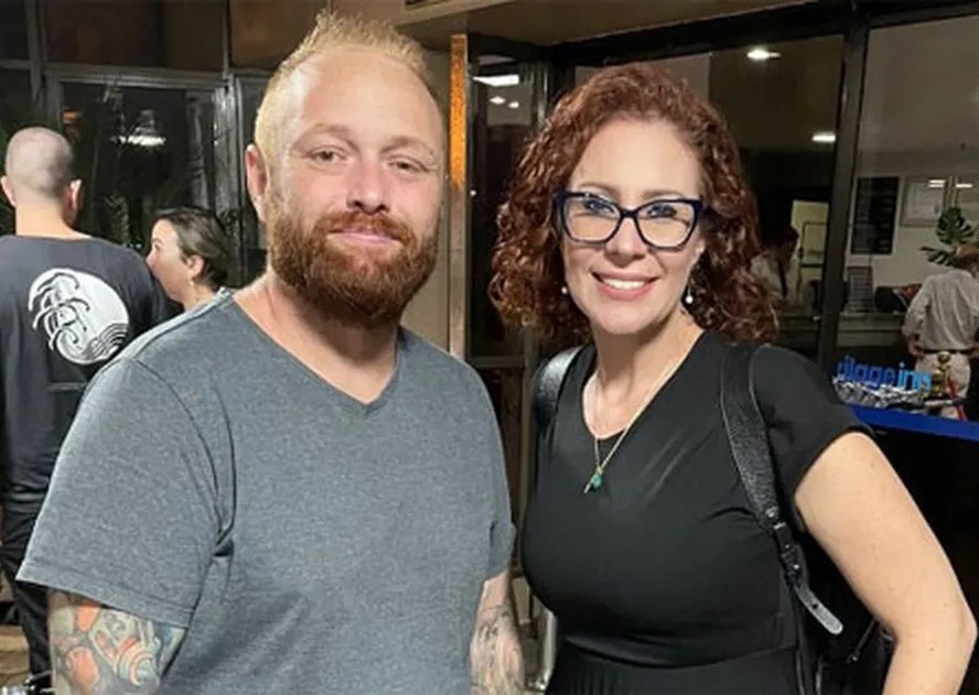 A deputada Carla Zambelli postou foto de encontro com o hacker Walter Delgatti