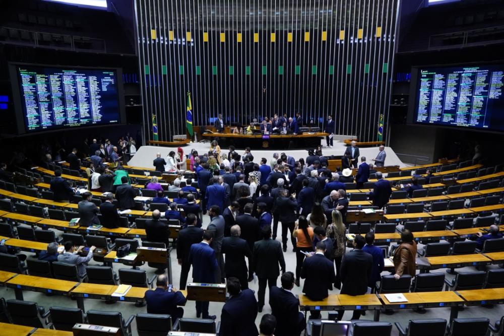 Câmara não vota MP que reorganiza os ministérios e deixa tramitação para o penúltimo dia