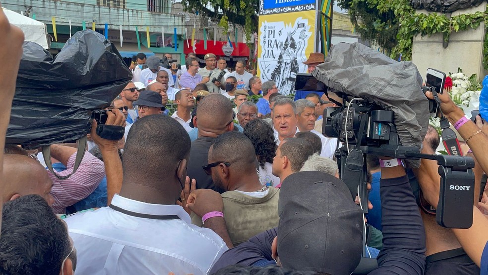 Governador da Bahia, Rui Costa, marcou presença no evento que homenageia o dia Dois de Julho — Foto: Itana Alencar / g1 Bahia