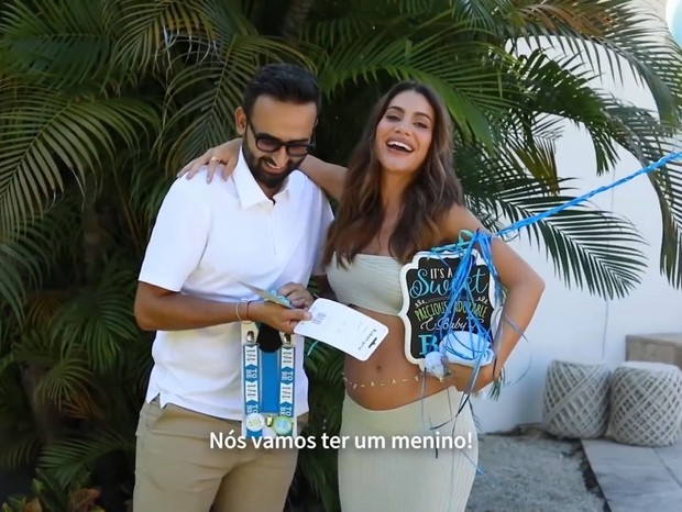 Camila Coelho e Icaro Brener (Foto: Reprodução/YouTube)
