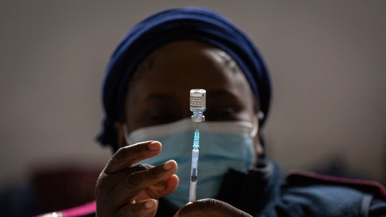 Startup da África do Sul quer transformar a cadeia produtiva de vacinas no continente africano