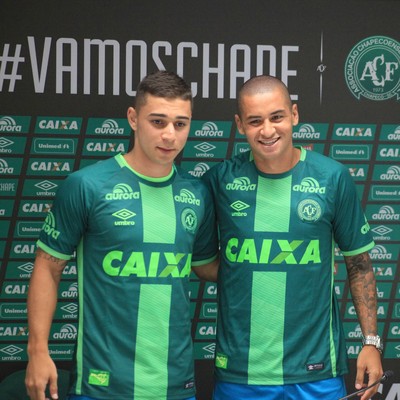 Wellington Paulista e João Pedro Chapecoense (Foto: Sirli Freitas/Chapecoense)