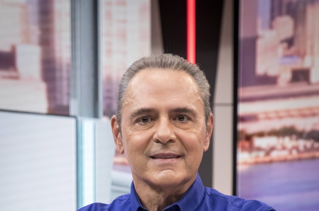 Luis Roberto fala de sonho profissional e diz que acompanha críticas na internet com a ajuda da mulher: 'Hoje em dia não fico mais chateado' - Vimarsana News