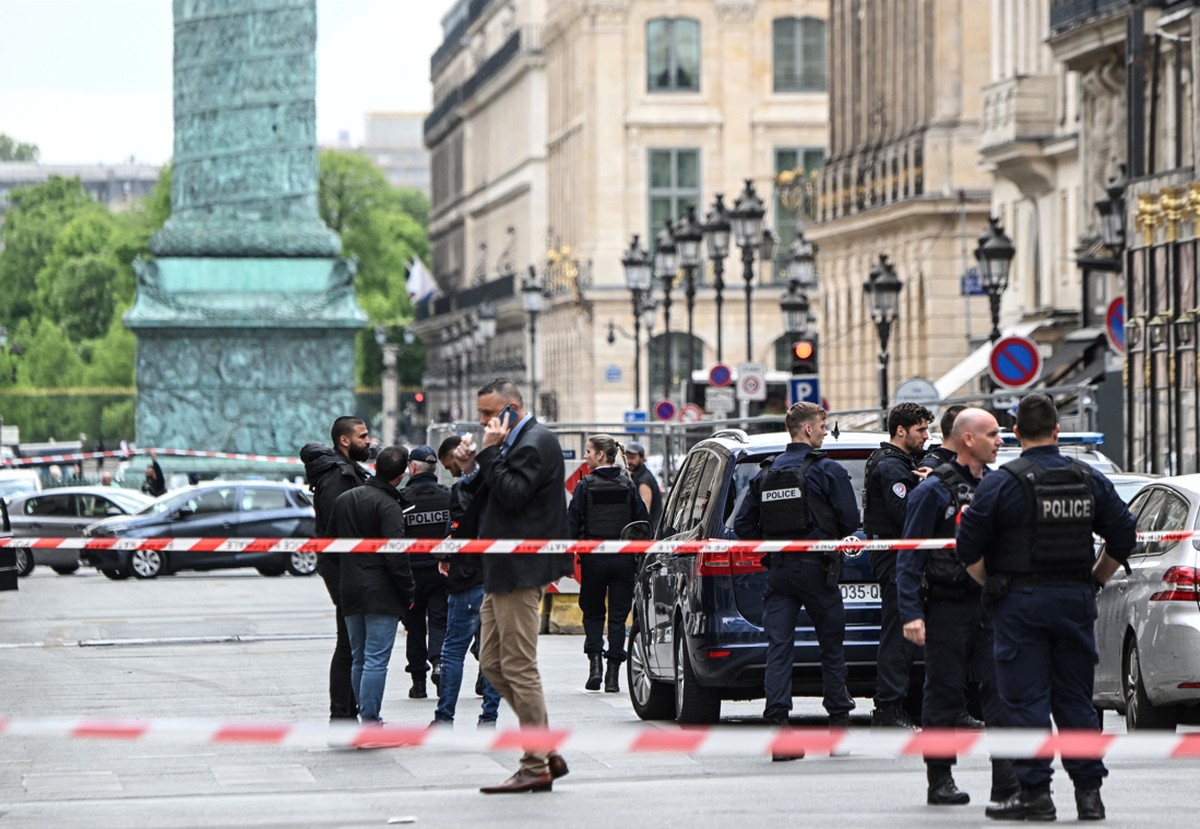 Chanel jewelry store robbery in Paris |  Globalism