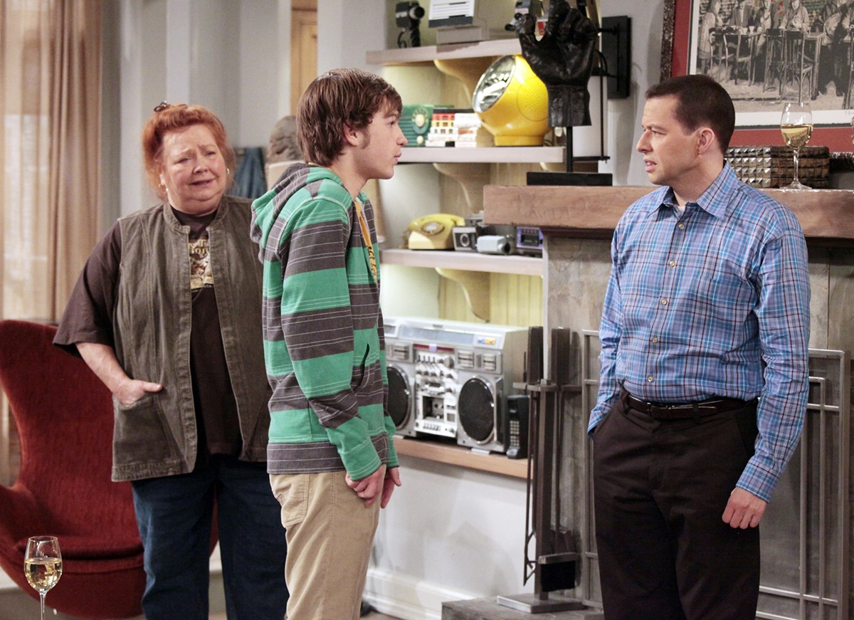 Conchata Ferrell em Two and a Half Men (Foto: Getty Images)