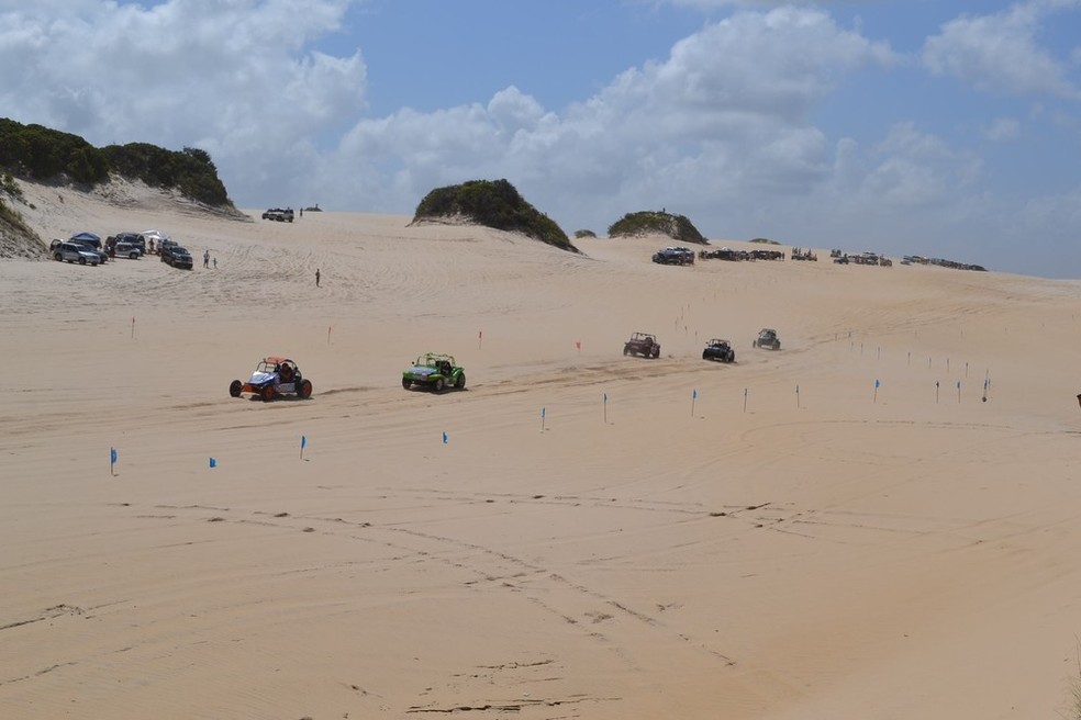 Destino de turistas de vÃ¡rias partes do mundo, as dunas de JacumÃ£ ficam no municÃ­pio de CearÃ¡-Mirim, na Grande Natal. Foto de setembro de 2013 (Foto: Jocaff Souza)