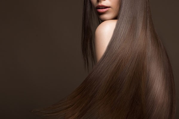 O corte bordado não mexe no comprimento e volume do cabelo (Foto: Thinkstock)