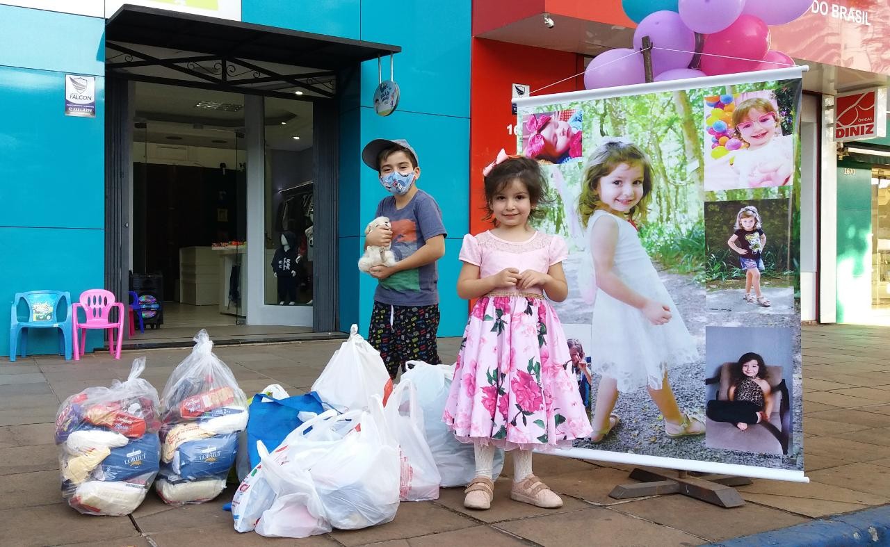 De aniversário, menina de quatro anos pede doações para ajudar famílias de Carazinho