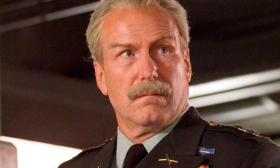 William Hurt como o General Ross — Foto: Divulgação