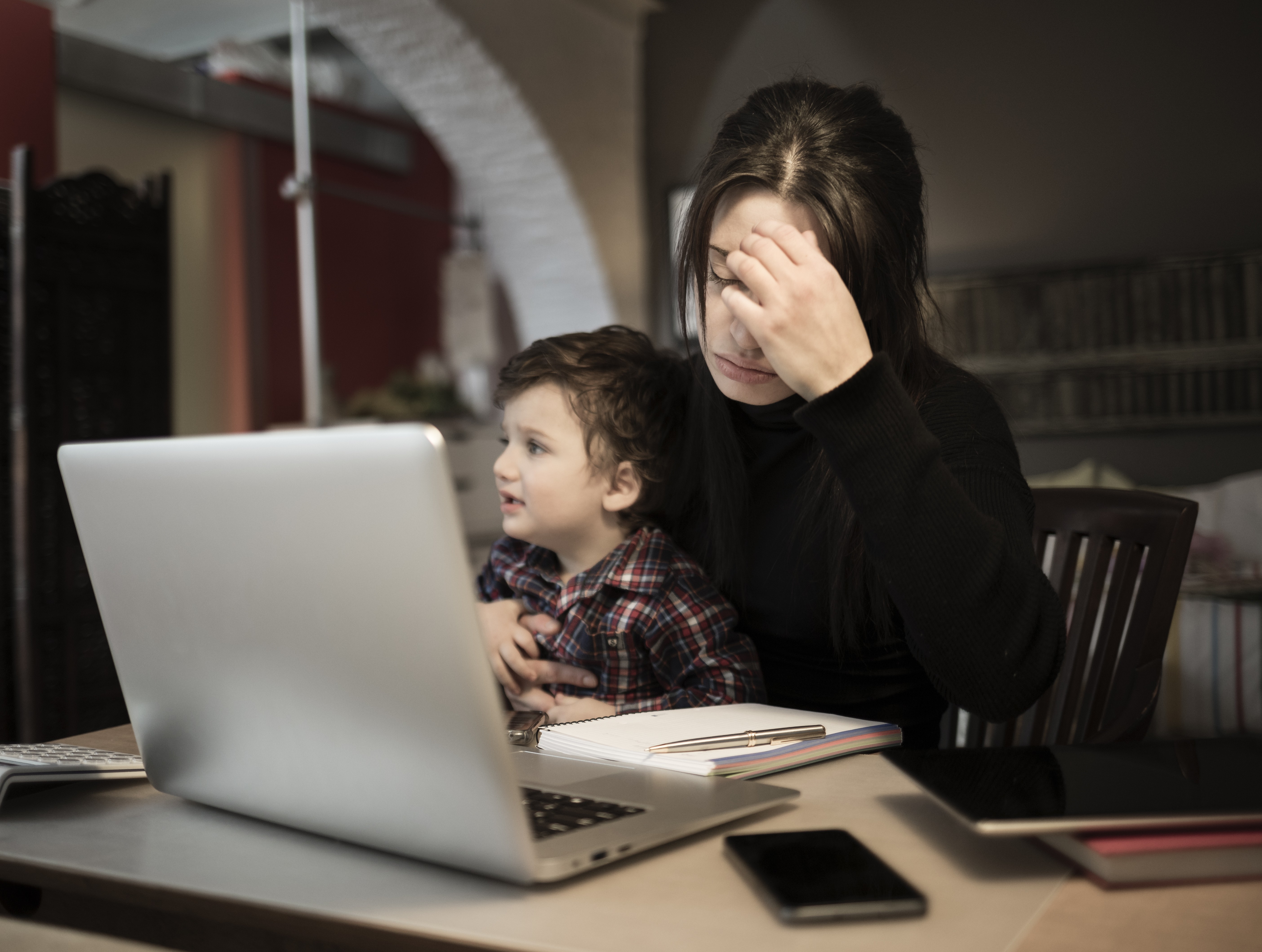 Quarentena, home office e filhos (Foto: Getty Images)