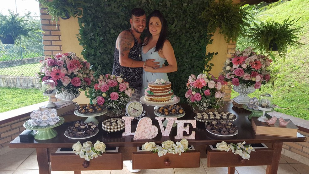 Caio e Bruna moravam juntos há dois anos em São Roque e estavam felizes com a chegada do filho (Foto: Arquivo pessoal)