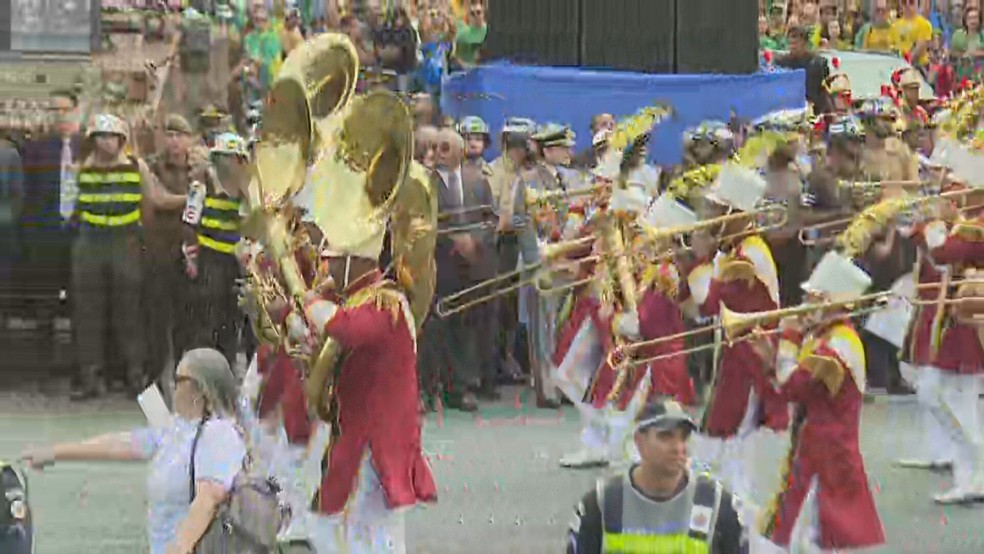 Desfile de 7 de Setembro na Esplanada dos Ministérios, em Brasília — Foto: TV Globo/Reprodução