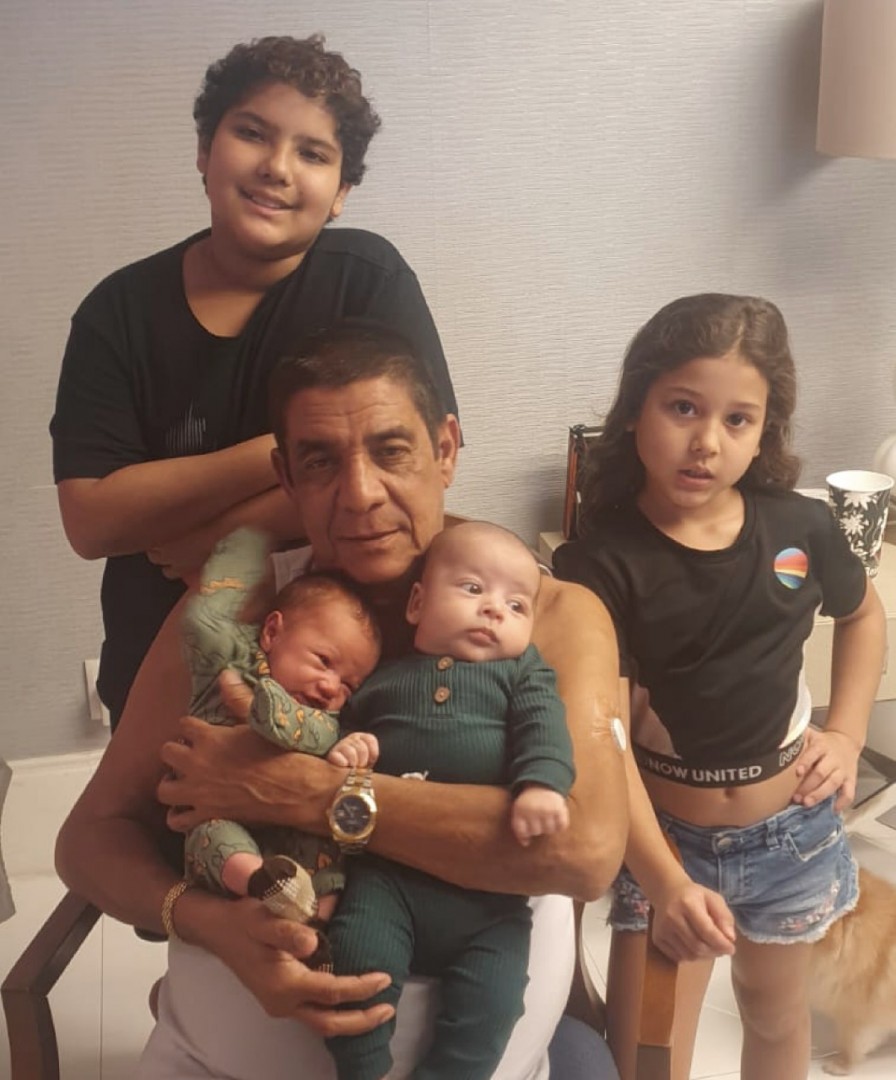 Zeca Pagodinho sobre netos: 'Quarteto mais fofo do mundo do samba' (Foto: reprodução/instagram)