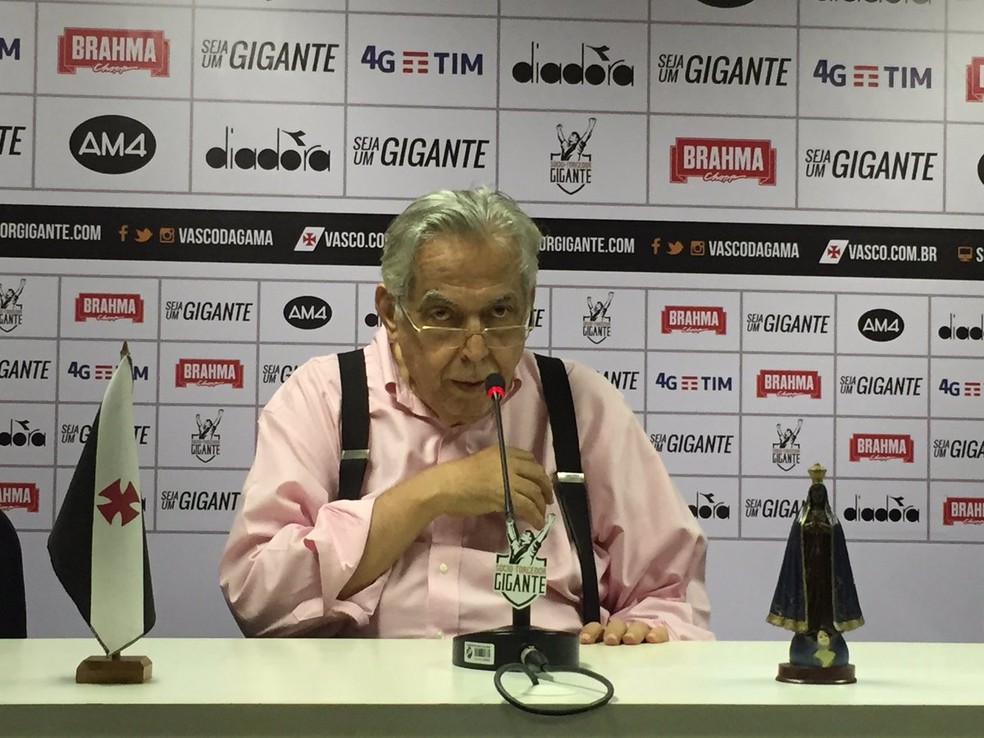 Eurico Miranda Coletiva São Januário (Foto: Fred Huber / GloboEsporte.com)