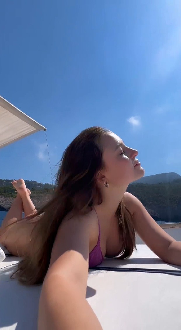 Larissa Manoela aproveita dias em Capri (Foto: Reprodução / Instagram)