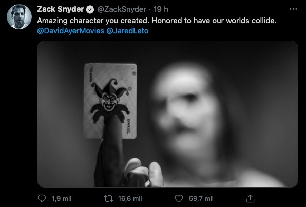 O tuíte do diretor Zack Snyder com a foto revelando o retorno de Jared Leto ao vilão Coringa (Foto: Twitter)