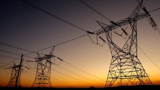 Leilão de transmissão de energia atinge R$ 2,9 bilhões em investimentos 