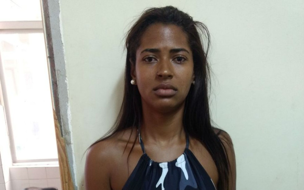 Jovem de 20 anos é presa ao tentar sacar PIS se passando 