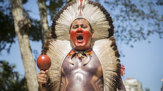

Dia do Índio com nativos na Casa da Águia e no Museu do Pontal