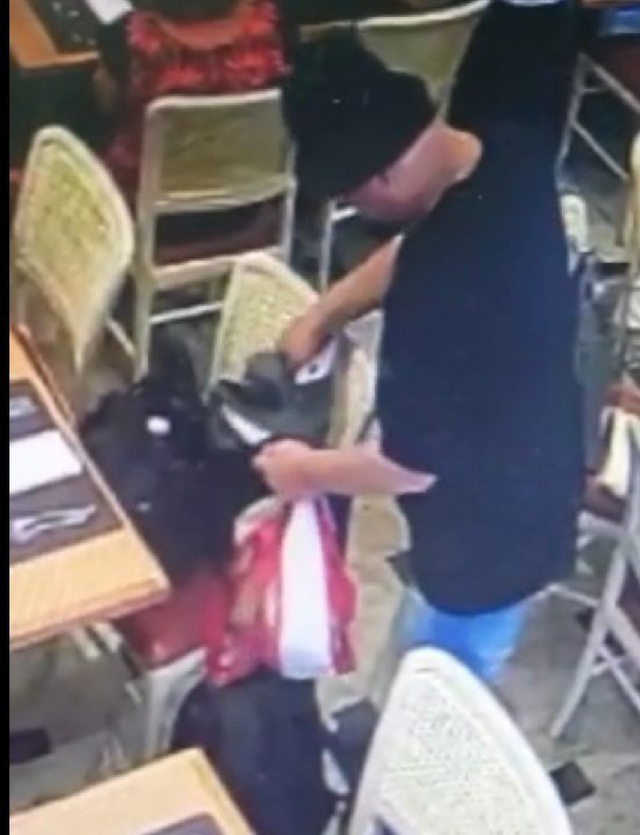 Ladrão furta bolsa de cliente em restaurante na praia do Flamengo; veja vídeo