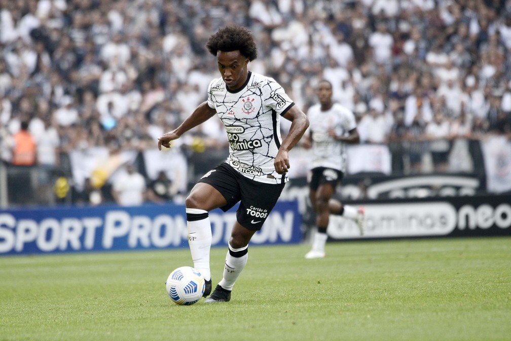 [ANÁLISE] Willian e Renato Augusto renovam esperança de um 2022 melhor para o Corinthians