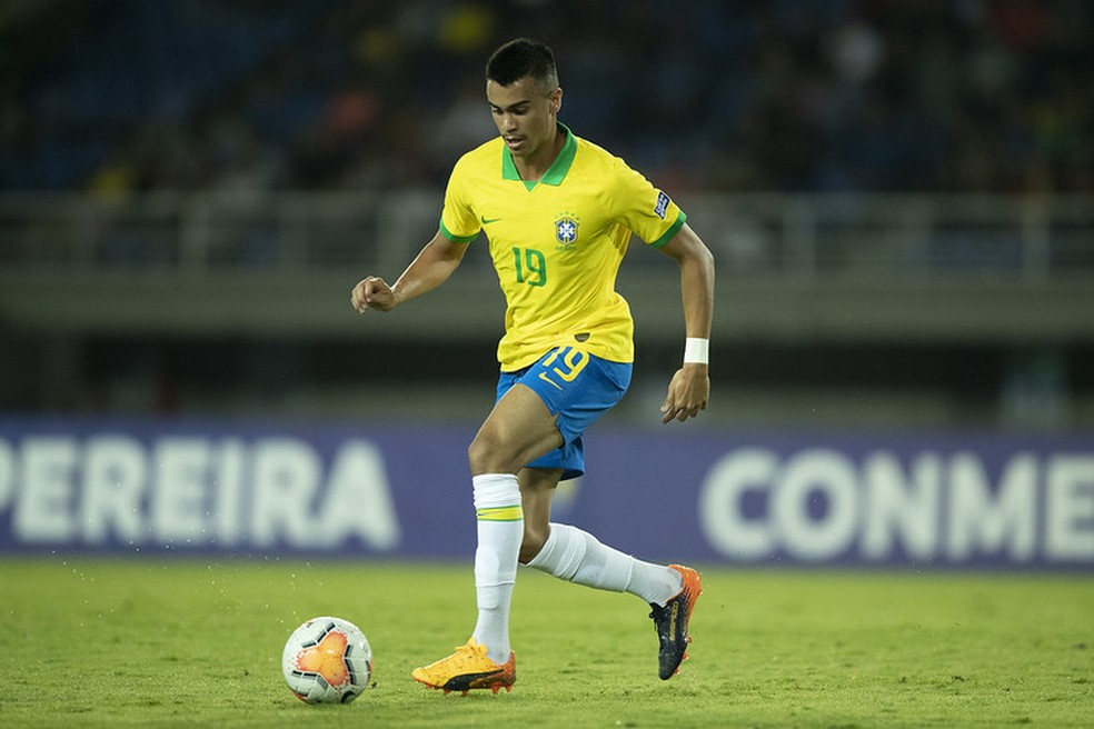 Reinier entrou no segundo tempo da vitória da seleção sub-23 sobre o Uruguai — Foto: Lucas Figueiredo / CBF