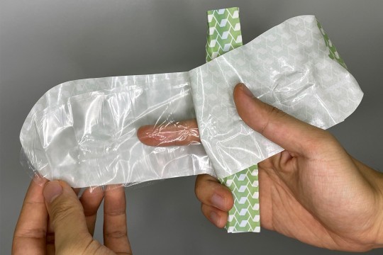 Novo preservativo estará disponível para venda em dezembro (Foto: Reprodução/Metro)