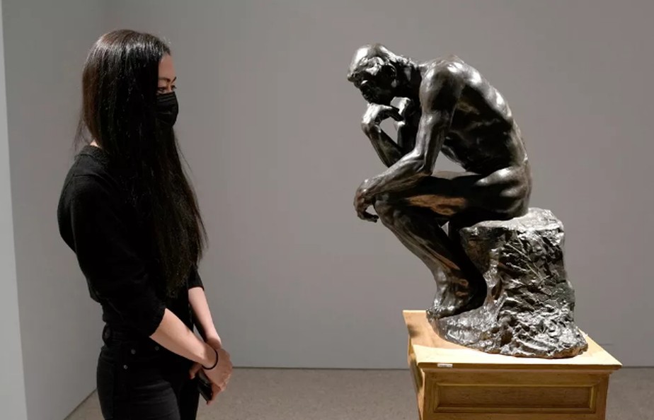 Exemplar do Pensador, de Rodin, foi leiloado em Paris