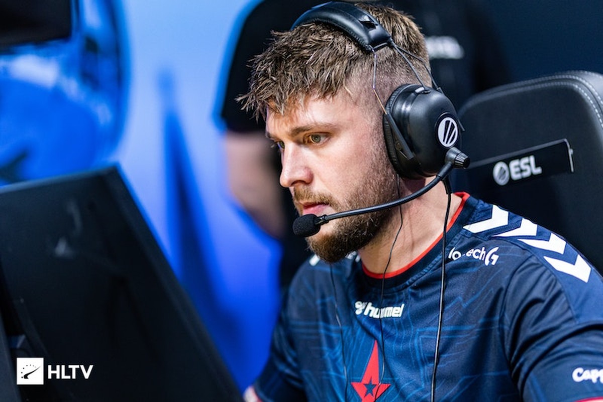 CS:GO: Astralis dispensará K0nfig após briga; dev1ce deve substituir ...