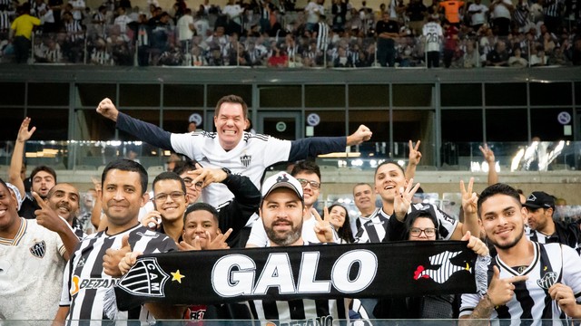 Torcida do Atlético-MG contra o Emelec
