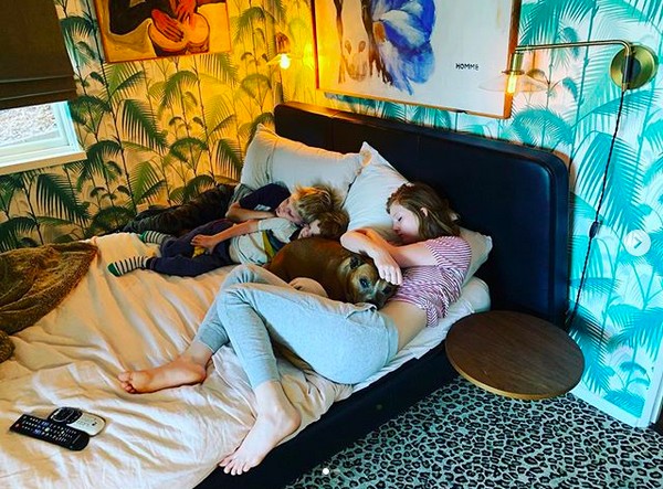Os filhos de Josh Homme e Brody Dalle-Homme (Foto: Instagram)
