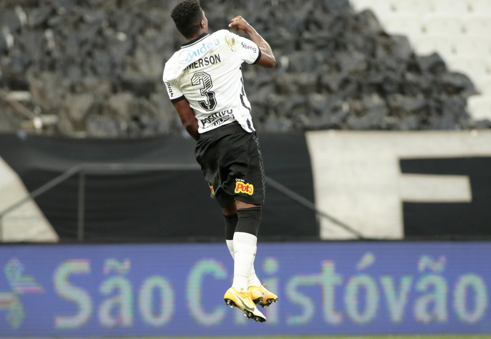 Jemerson festeja gol pelo Corinthians sobre a Inter de Limeira  Foto: Rodrigo Coca / Ag.Corinthians