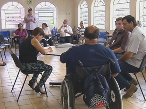 Membros do conselho renunciaram (Foto: Reprodução/TV TEM)