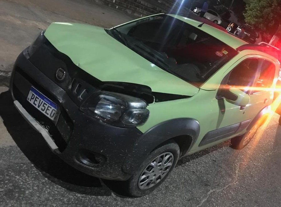 Carro roubado pela dupla. â€” Foto: PMRN/DivulgaÃ§Ã£o