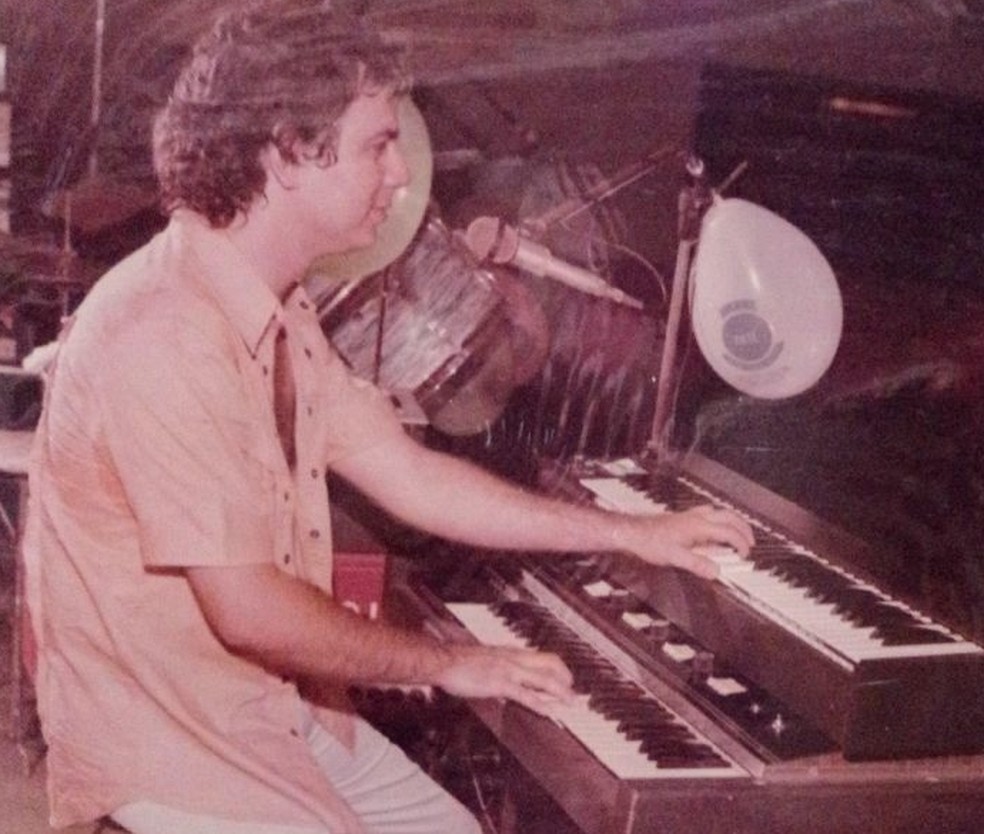 João Geraldo foi músico durante muitos anos e tinha uma banda em Mirandópolis  — Foto: Arquivo pessoal 