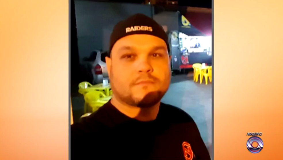 Nilton afirma que estava com a arma na noite do crime porque pretendia ir a um estande de tiro (Foto: Reprodu&ccedil;&atilde;o/RBS TV)