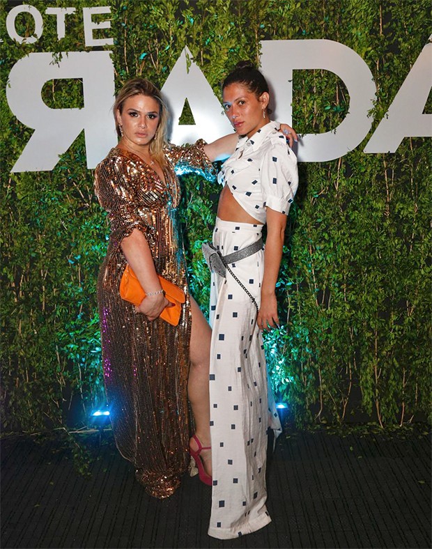 As atrizes Glamour Garcia e Marcella Maia no Festival Virada Salvador (Foto: Ícaro Cerqueira/ Quem)