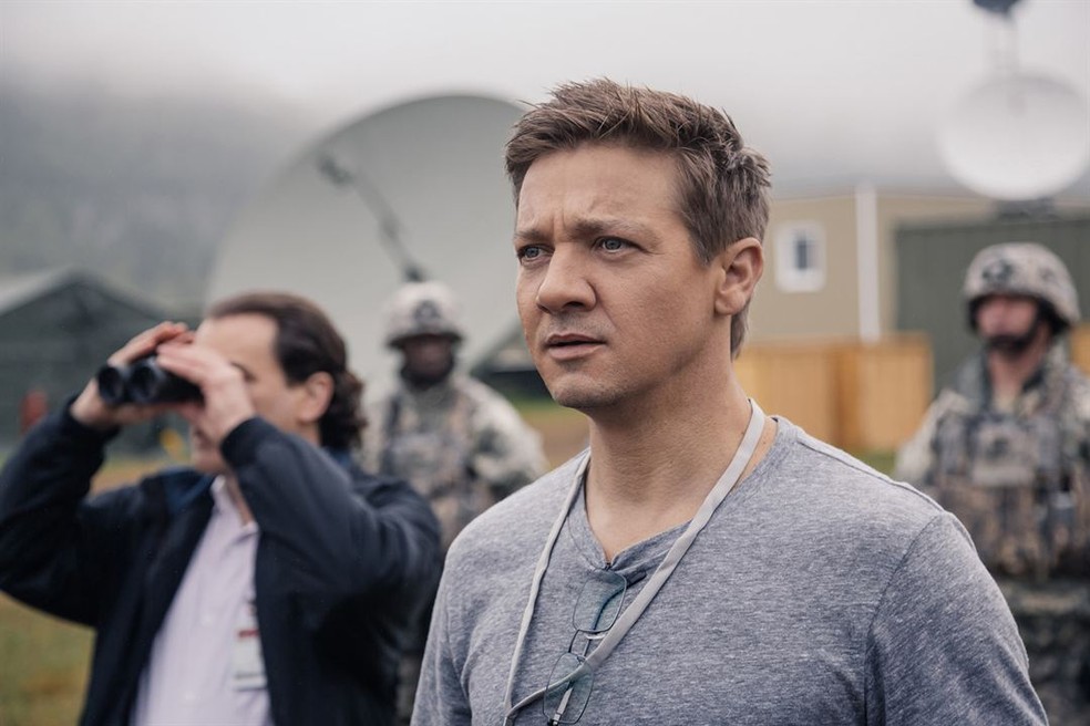 Jeremy Renner no filme A Chegada — Foto: divulgação