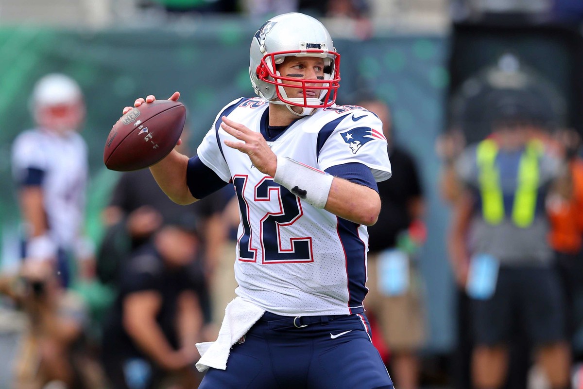 Tom Brady bate mais um recorde e se torna o quarterback ...
