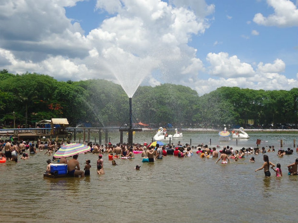 Todas as prainhas da costa oeste estão próprias para banho — Foto: Prefeitura de São Miguel do Iguaçu/Divulgação
