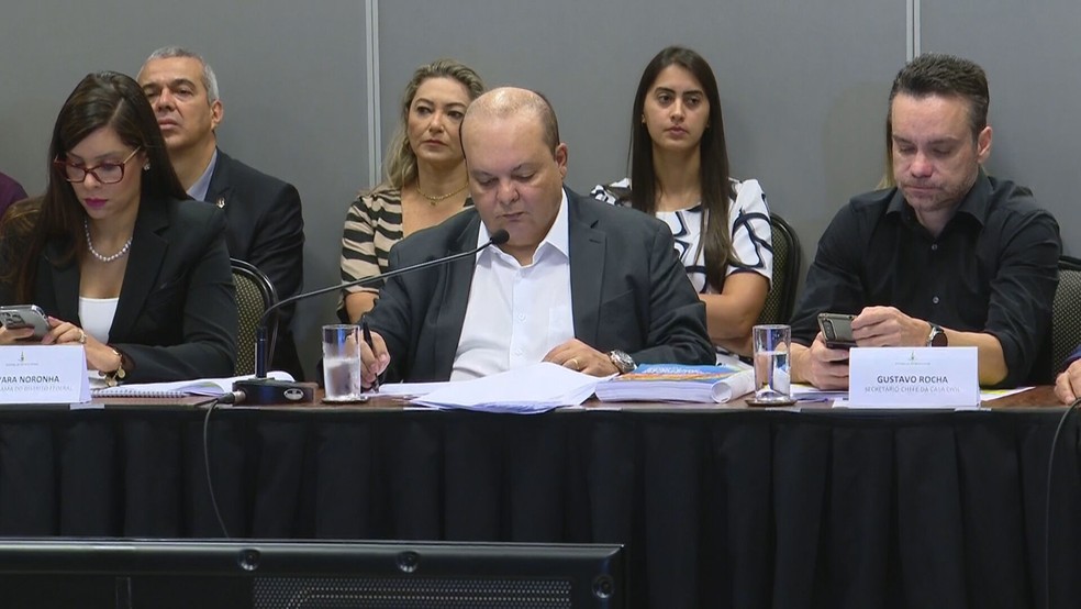 Governador Ibaneis Rocha participa de reunião sobre transição entre governos do DF — Foto: TV Globo/Reprodução