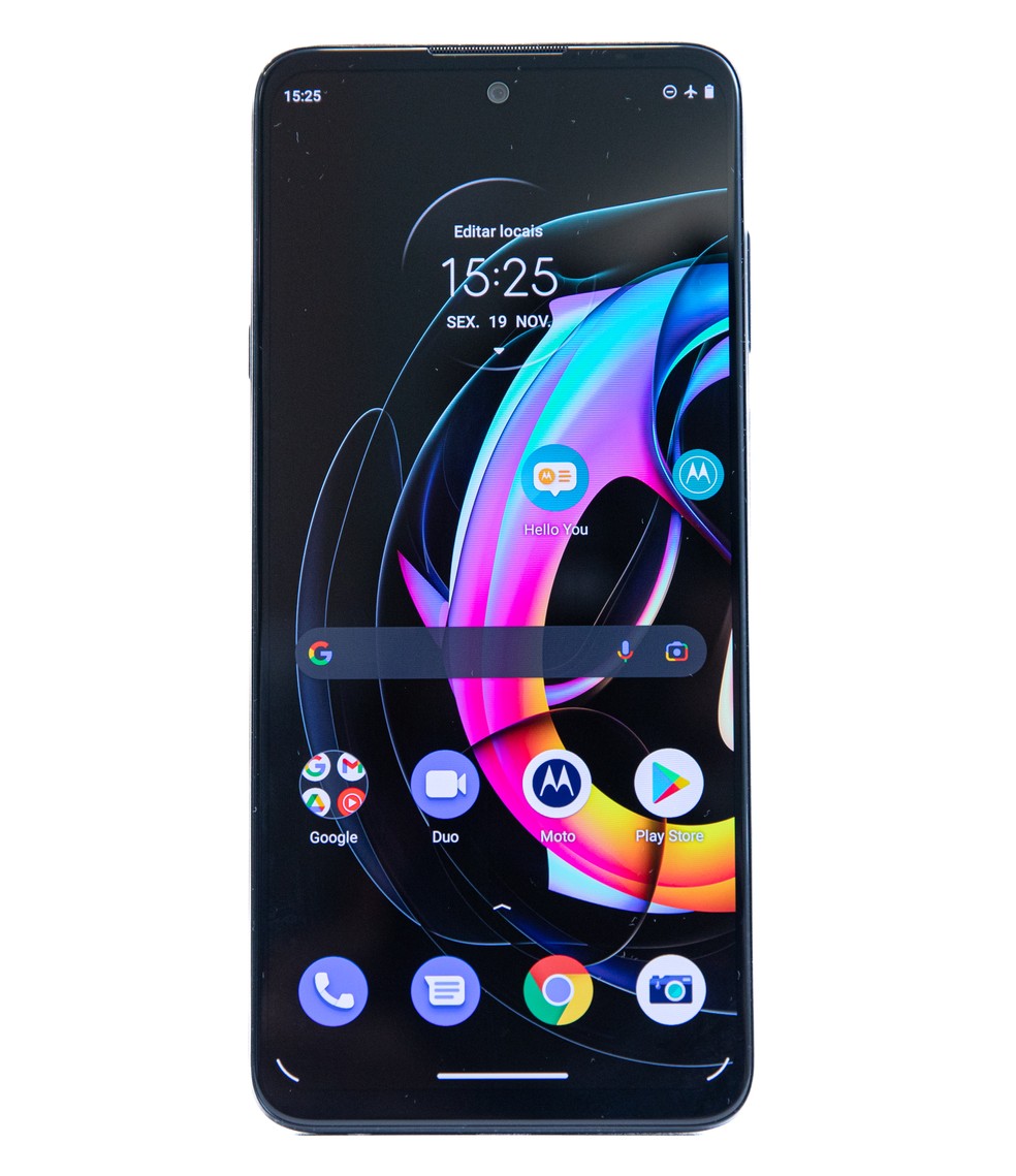 Moto Edge 20 Lite — Foto: Marcelo Brandt/g1