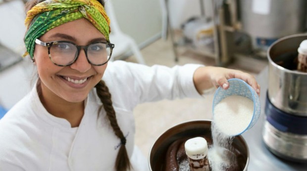 Luisa Abram criou uma marca de chocolate com cacau da Amazônia (Foto: Divulgação)